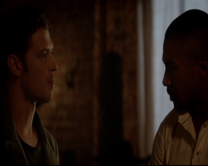 VampireDiariesWorld-dot-nl_TheOriginals_3x04AWalkOnTheWildSide1921.jpg