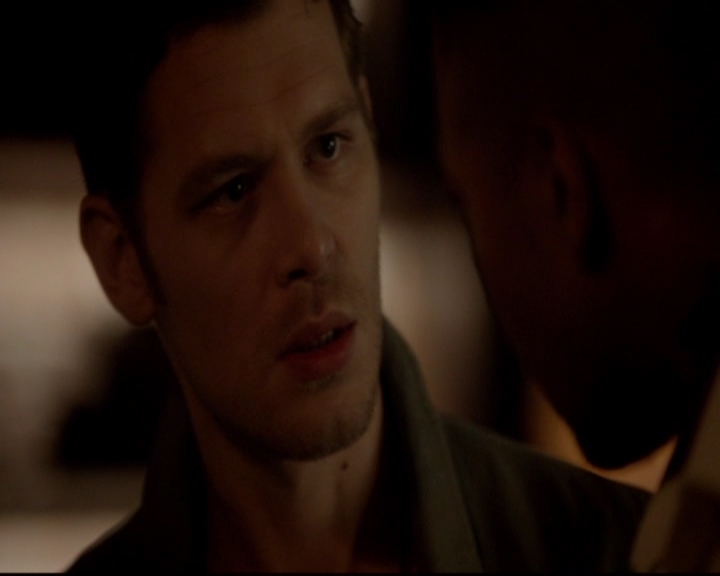 VampireDiariesWorld-dot-nl_TheOriginals_3x04AWalkOnTheWildSide1925.jpg