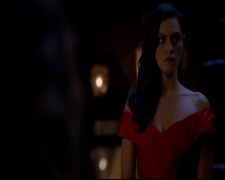 VampireDiariesWorld-dot-nl_TheOriginals_3x04AWalkOnTheWildSide1980.jpg