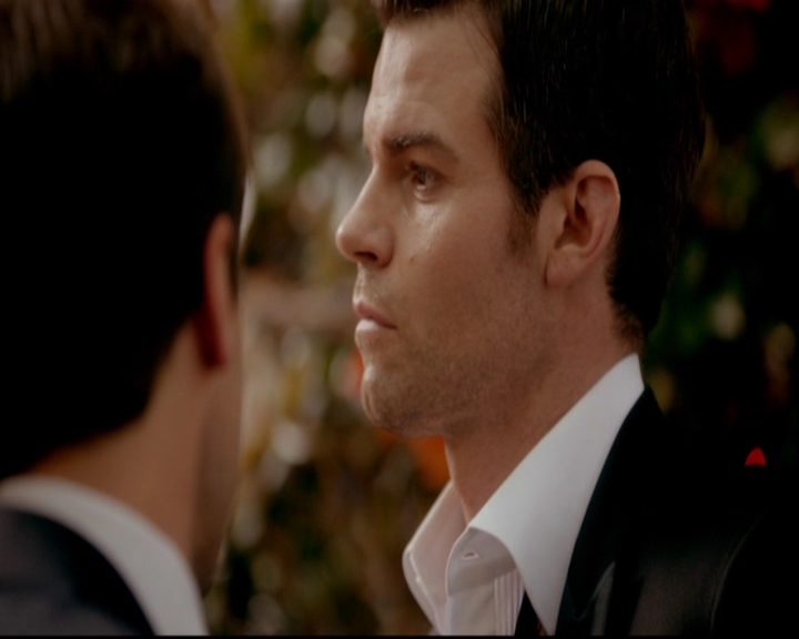 VampireDiariesWorld-dot-nl_TheOriginals_3x04AWalkOnTheWildSide2100.jpg