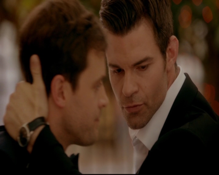 VampireDiariesWorld-dot-nl_TheOriginals_3x04AWalkOnTheWildSide2111.jpg