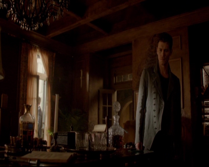 VampireDiariesWorld-dot-nl_TheOriginals_3x04AWalkOnTheWildSide2170.jpg