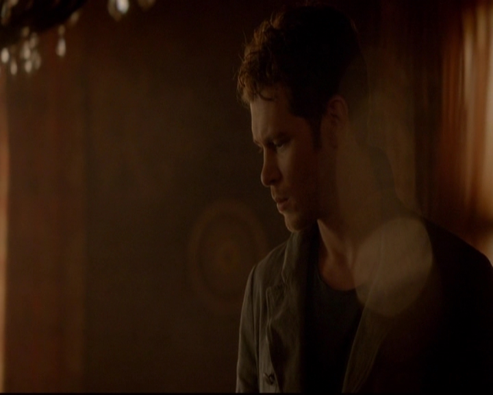 VampireDiariesWorld-dot-nl_TheOriginals_3x04AWalkOnTheWildSide2171.jpg