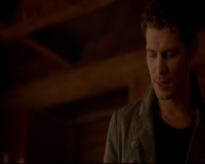 VampireDiariesWorld-dot-nl_TheOriginals_3x04AWalkOnTheWildSide2177.jpg