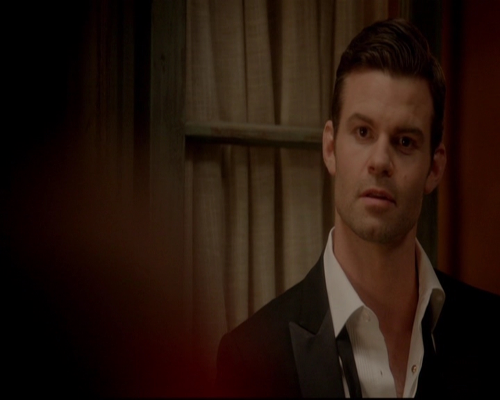 VampireDiariesWorld-dot-nl_TheOriginals_3x04AWalkOnTheWildSide2211.jpg