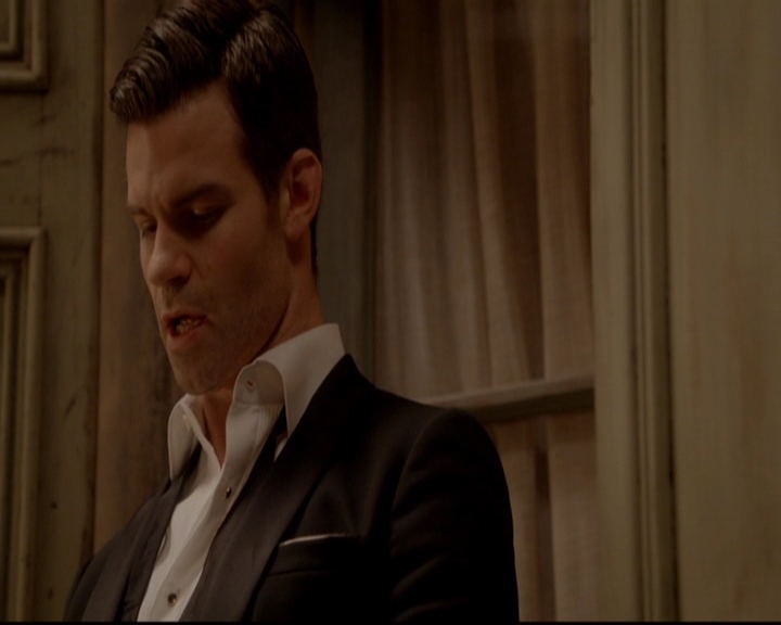 VampireDiariesWorld-dot-nl_TheOriginals_3x04AWalkOnTheWildSide2218.jpg