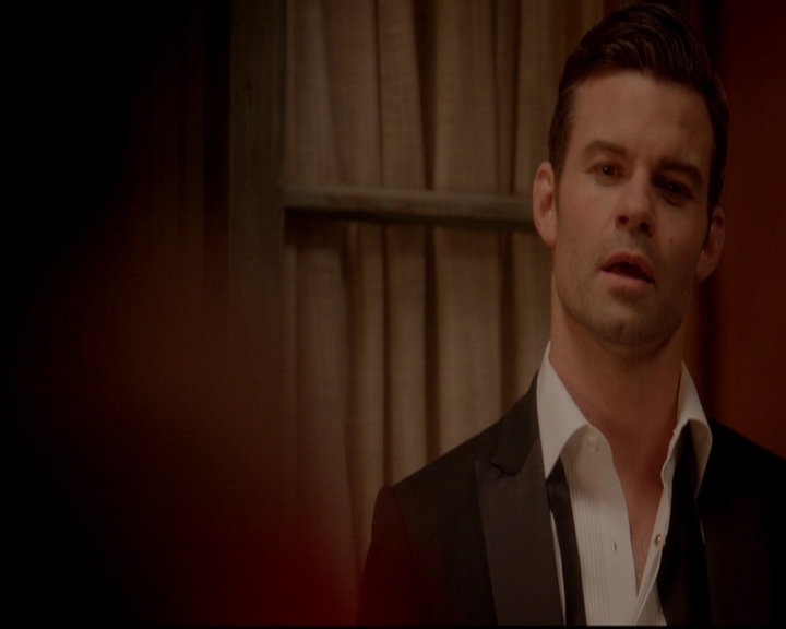 VampireDiariesWorld-dot-nl_TheOriginals_3x04AWalkOnTheWildSide2229.jpg