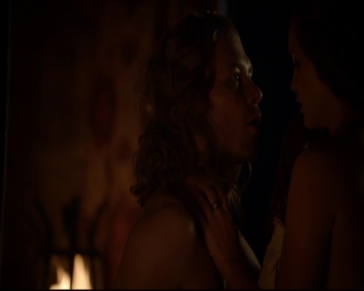 VampireDiariesWorld-dot-nl_TheOriginals_3x05TheAxemansLetters0373.jpg