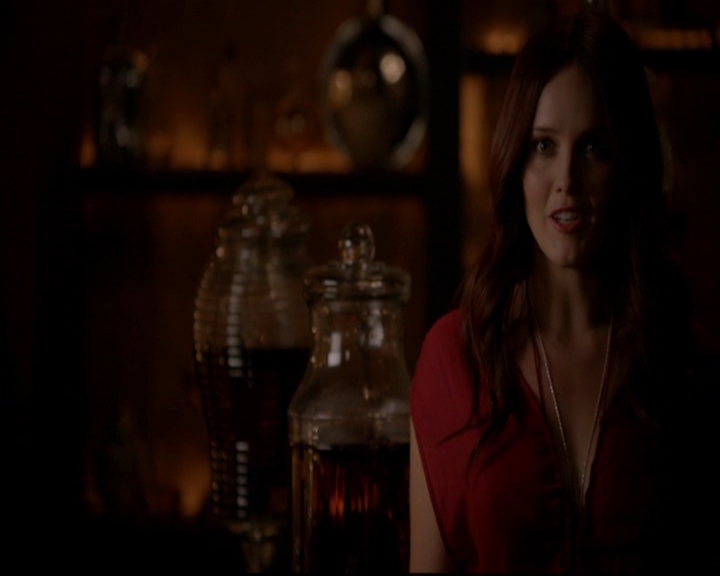 VampireDiariesWorld-dot-nl_TheOriginals_3x05TheAxemansLetters0419.jpg