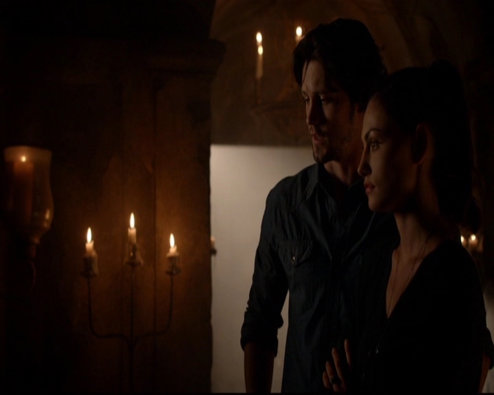 VampireDiariesWorld-dot-nl_TheOriginals_3x05TheAxemansLetters0432.jpg