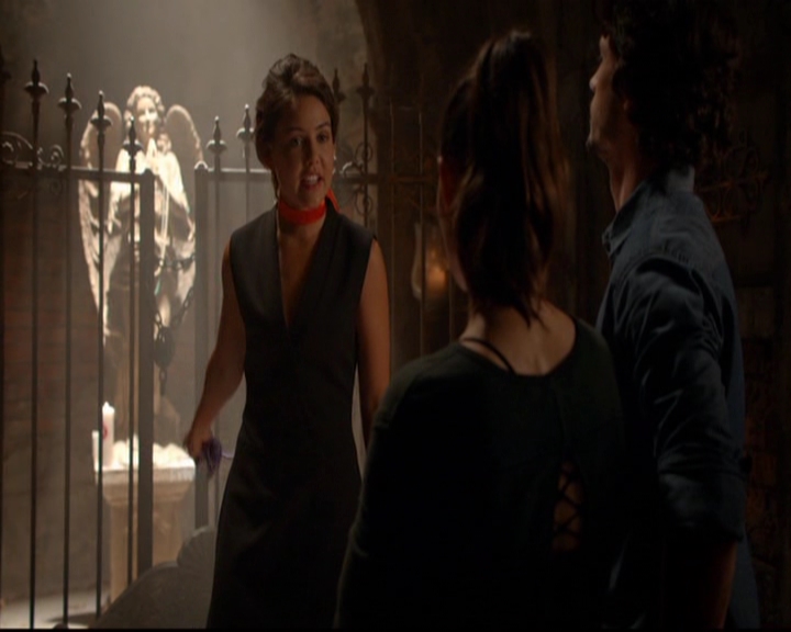 VampireDiariesWorld-dot-nl_TheOriginals_3x05TheAxemansLetters0492.jpg