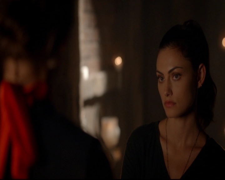 VampireDiariesWorld-dot-nl_TheOriginals_3x05TheAxemansLetters0505.jpg