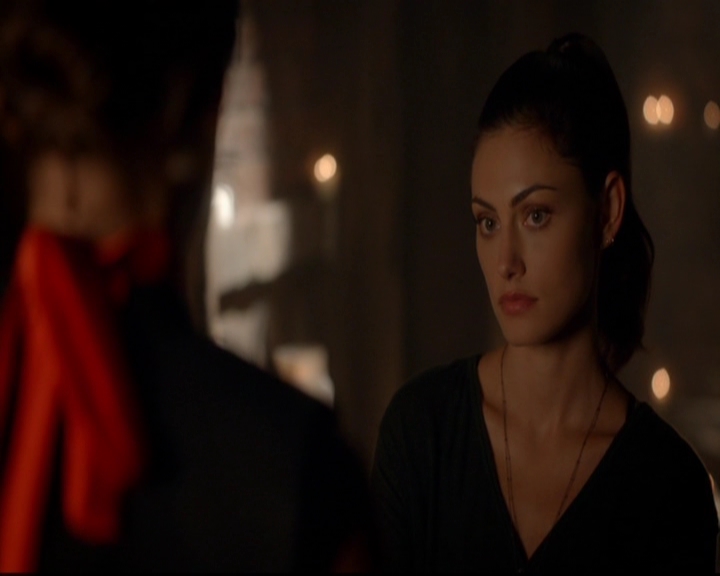 VampireDiariesWorld-dot-nl_TheOriginals_3x05TheAxemansLetters0507.jpg