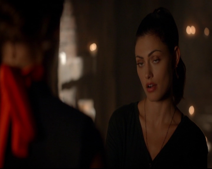 VampireDiariesWorld-dot-nl_TheOriginals_3x05TheAxemansLetters0510.jpg