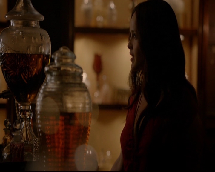 VampireDiariesWorld-dot-nl_TheOriginals_3x05TheAxemansLetters0522.jpg