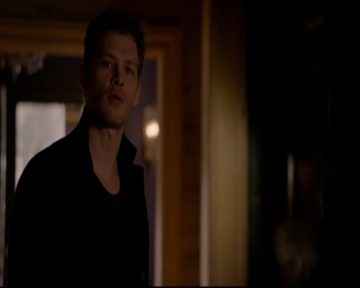 VampireDiariesWorld-dot-nl_TheOriginals_3x05TheAxemansLetters0540.jpg