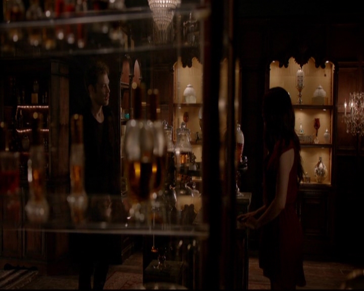 VampireDiariesWorld-dot-nl_TheOriginals_3x05TheAxemansLetters0552.jpg