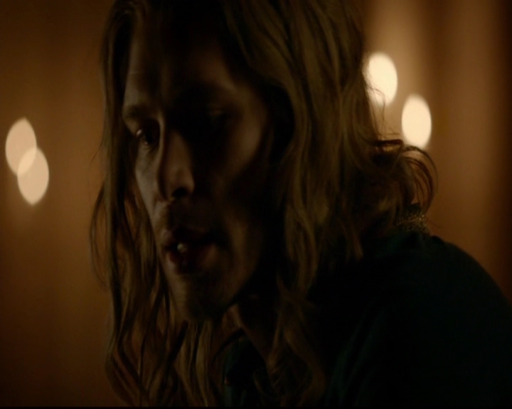 VampireDiariesWorld-dot-nl_TheOriginals_3x05TheAxemansLetters0636.jpg