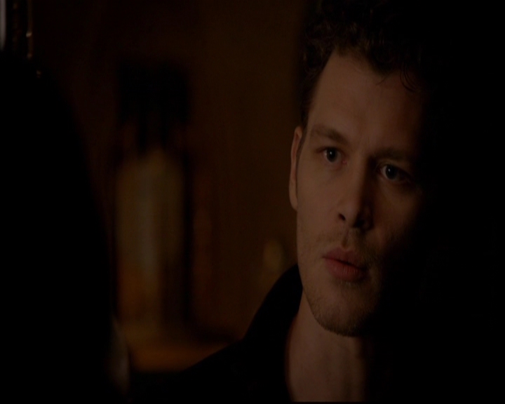 VampireDiariesWorld-dot-nl_TheOriginals_3x05TheAxemansLetters0767.jpg