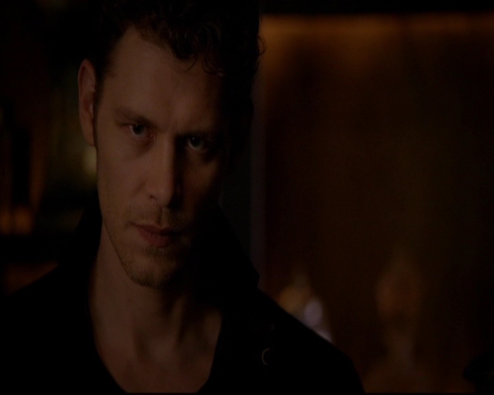 VampireDiariesWorld-dot-nl_TheOriginals_3x05TheAxemansLetters0787.jpg