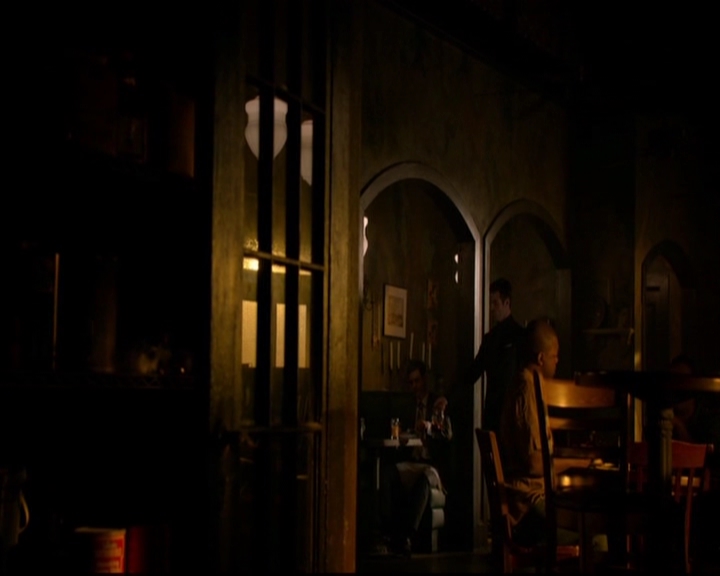 VampireDiariesWorld-dot-nl_TheOriginals_3x05TheAxemansLetters0794.jpg