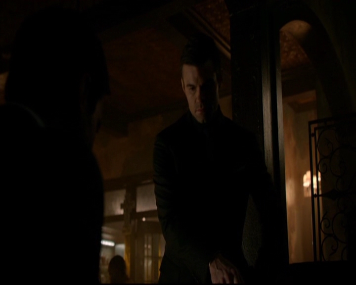 VampireDiariesWorld-dot-nl_TheOriginals_3x05TheAxemansLetters0798.jpg