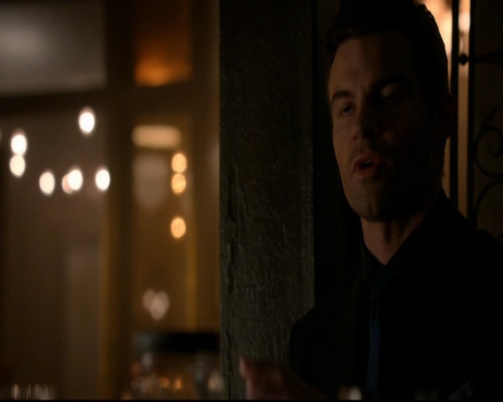 VampireDiariesWorld-dot-nl_TheOriginals_3x05TheAxemansLetters0836.jpg