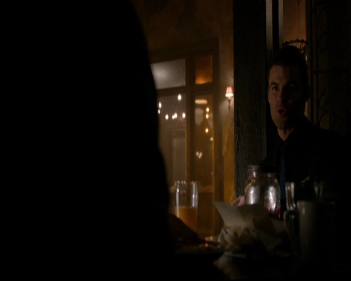 VampireDiariesWorld-dot-nl_TheOriginals_3x05TheAxemansLetters0846.jpg