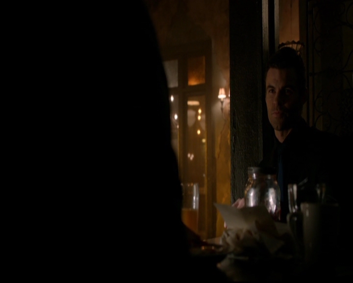 VampireDiariesWorld-dot-nl_TheOriginals_3x05TheAxemansLetters0849.jpg