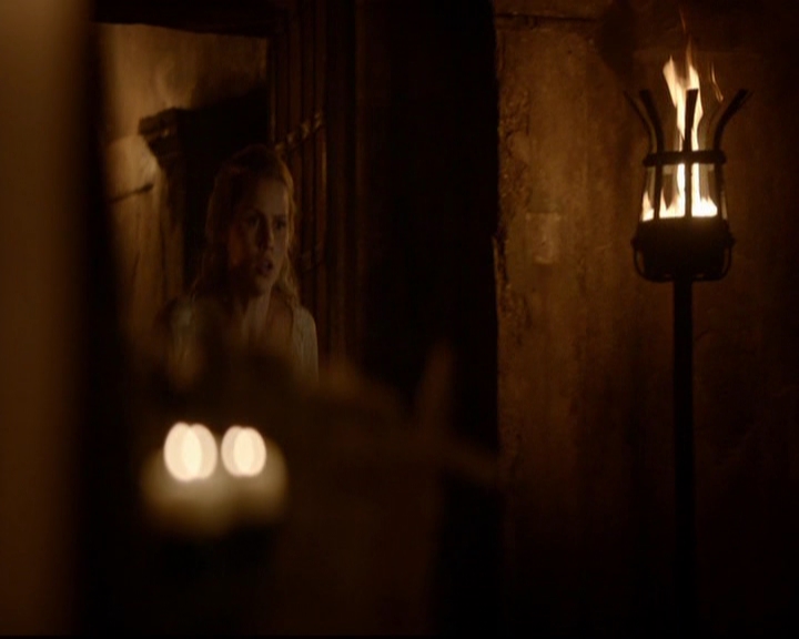 VampireDiariesWorld-dot-nl_TheOriginals_3x05TheAxemansLetters1041.jpg