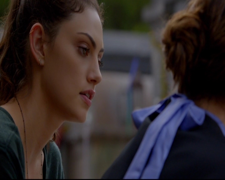 VampireDiariesWorld-dot-nl_TheOriginals_3x05TheAxemansLetters1275.jpg