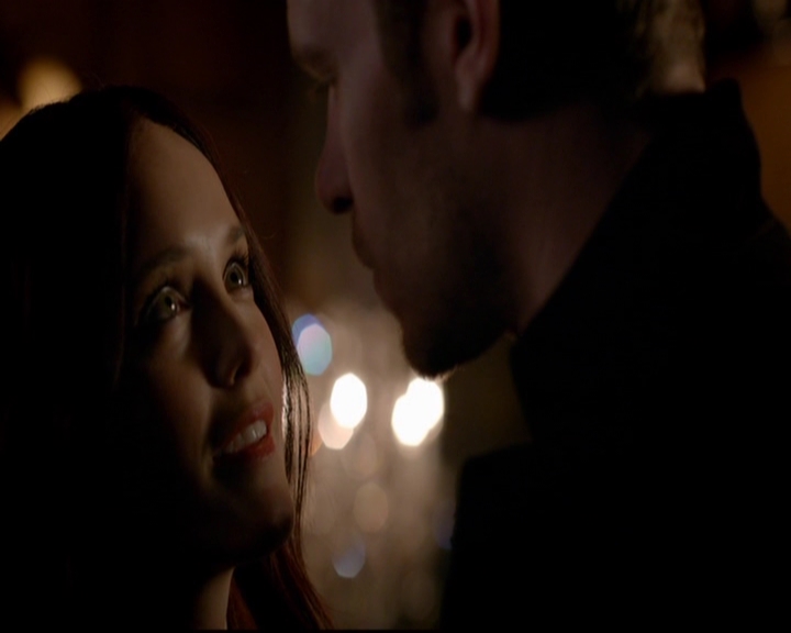 VampireDiariesWorld-dot-nl_TheOriginals_3x05TheAxemansLetters1376.jpg