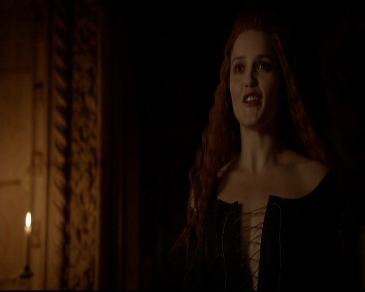 VampireDiariesWorld-dot-nl_TheOriginals_3x05TheAxemansLetters1397.jpg