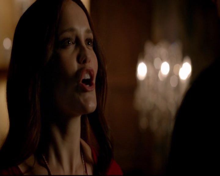 VampireDiariesWorld-dot-nl_TheOriginals_3x05TheAxemansLetters1430.jpg