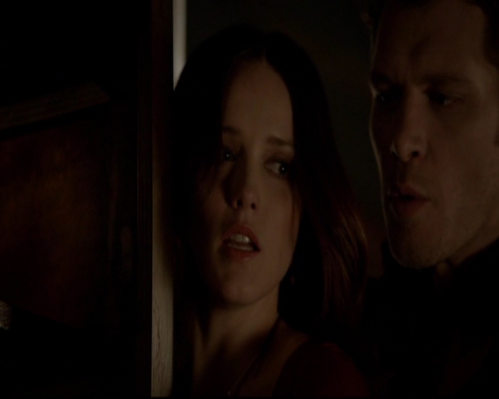 VampireDiariesWorld-dot-nl_TheOriginals_3x05TheAxemansLetters1582.jpg