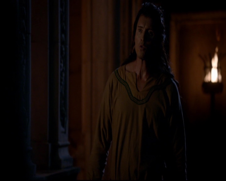 VampireDiariesWorld-dot-nl_TheOriginals_3x05TheAxemansLetters1595.jpg