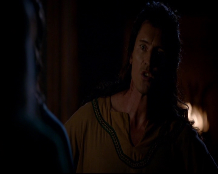 VampireDiariesWorld-dot-nl_TheOriginals_3x05TheAxemansLetters1601.jpg