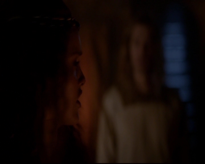 VampireDiariesWorld-dot-nl_TheOriginals_3x05TheAxemansLetters1648.jpg