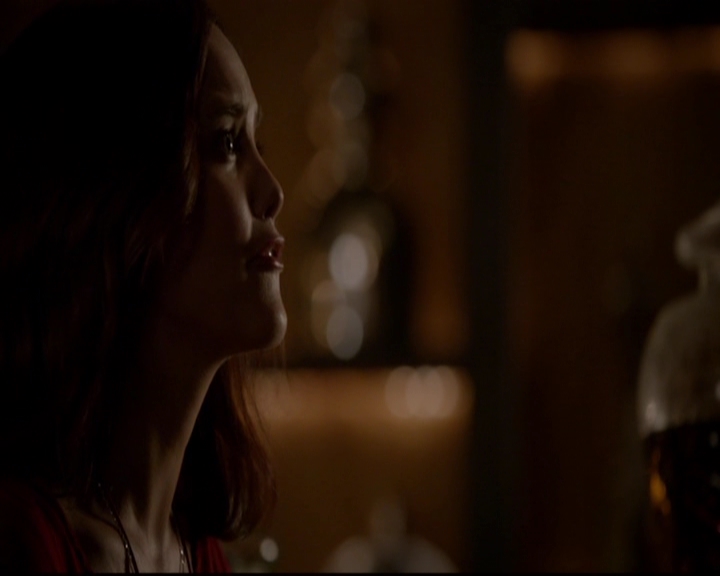 VampireDiariesWorld-dot-nl_TheOriginals_3x05TheAxemansLetters1738.jpg