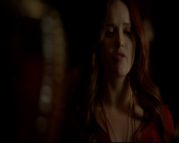 VampireDiariesWorld-dot-nl_TheOriginals_3x05TheAxemansLetters1991.jpg