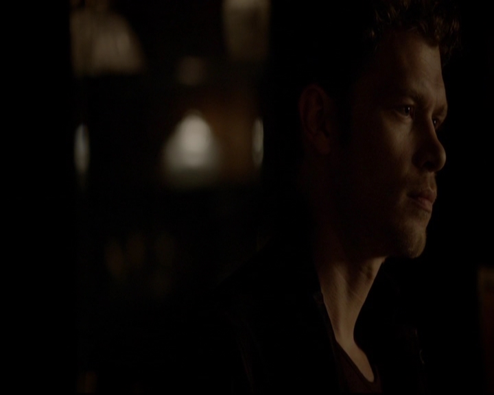 VampireDiariesWorld-dot-nl_TheOriginals_3x05TheAxemansLetters2011.jpg