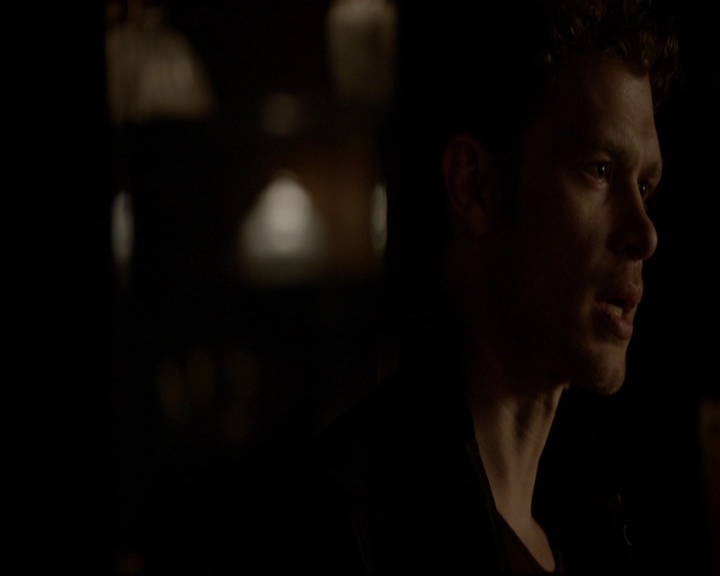 VampireDiariesWorld-dot-nl_TheOriginals_3x05TheAxemansLetters2012.jpg