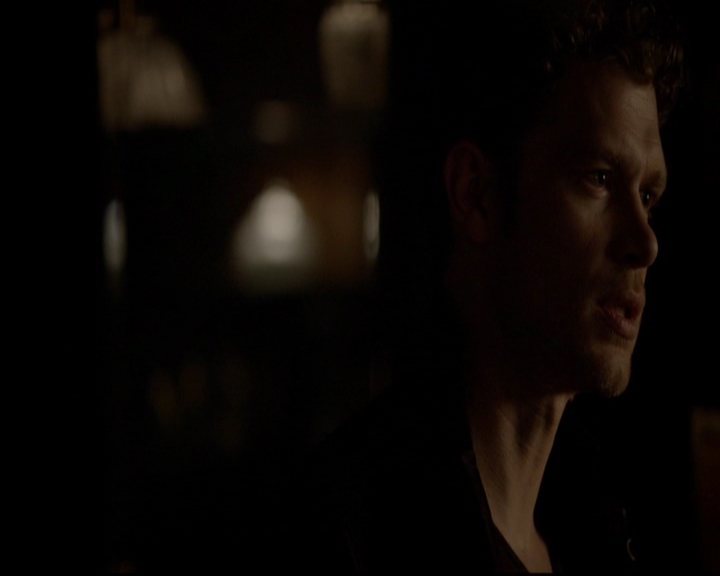 VampireDiariesWorld-dot-nl_TheOriginals_3x05TheAxemansLetters2014.jpg