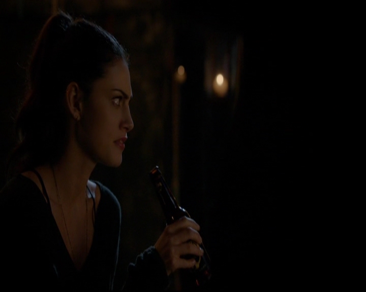 VampireDiariesWorld-dot-nl_TheOriginals_3x05TheAxemansLetters2039.jpg