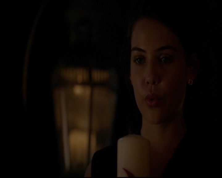 VampireDiariesWorld-dot-nl_TheOriginals_3x05TheAxemansLetters2073.jpg