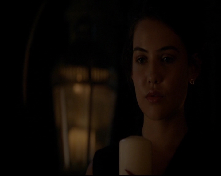 VampireDiariesWorld-dot-nl_TheOriginals_3x05TheAxemansLetters2074.jpg