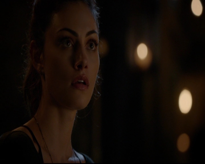 VampireDiariesWorld-dot-nl_TheOriginals_3x05TheAxemansLetters2076.jpg