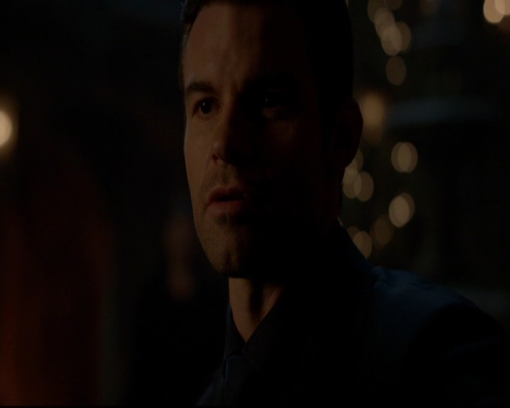 VampireDiariesWorld-dot-nl_TheOriginals_3x05TheAxemansLetters2191.jpg