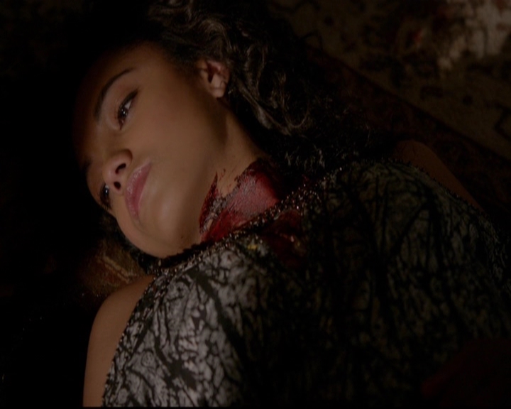 VampireDiariesWorld-dot-nl_TheOriginals_3x06BeautifulMistake0733.jpg