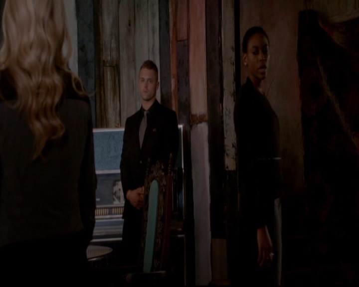 VampireDiariesWorld-dot-nl_TheOriginals_3x06BeautifulMistake0773.jpg